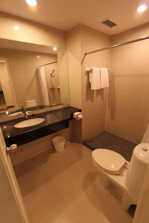 thumbnail: Bathroom