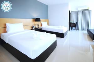 thumbnail: Room