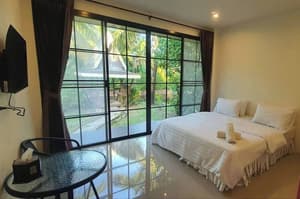 thumbnail: Interior