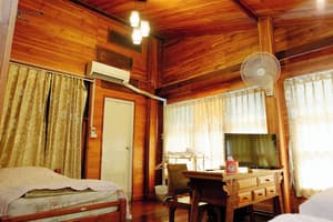thumbnail: Room