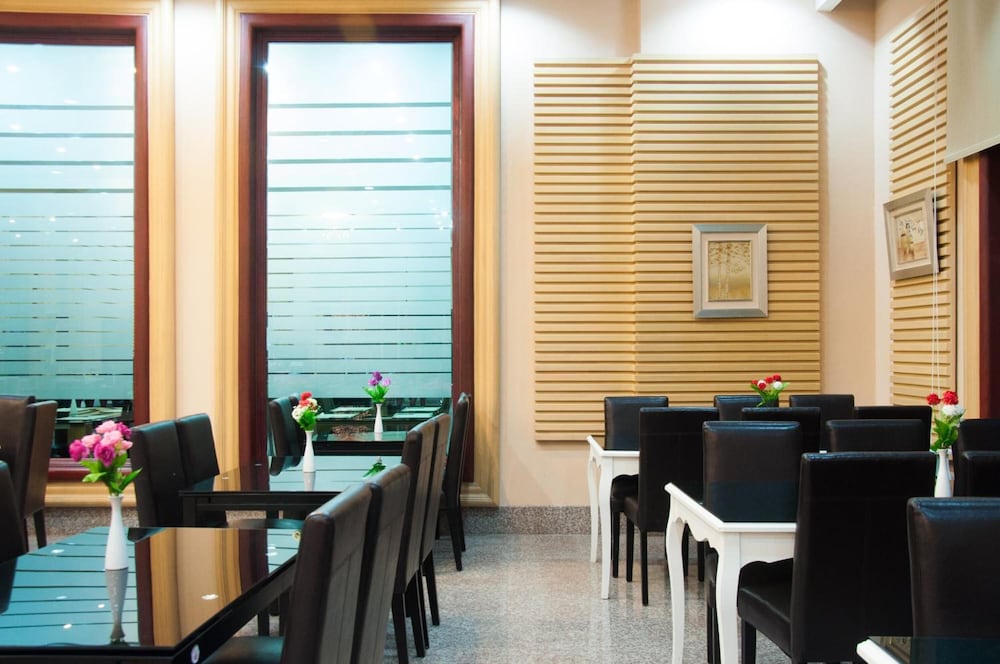 Restaurant-cafeteria