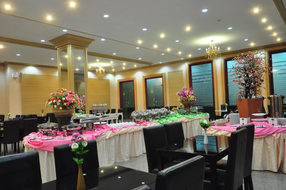 Restaurant-cafeteria