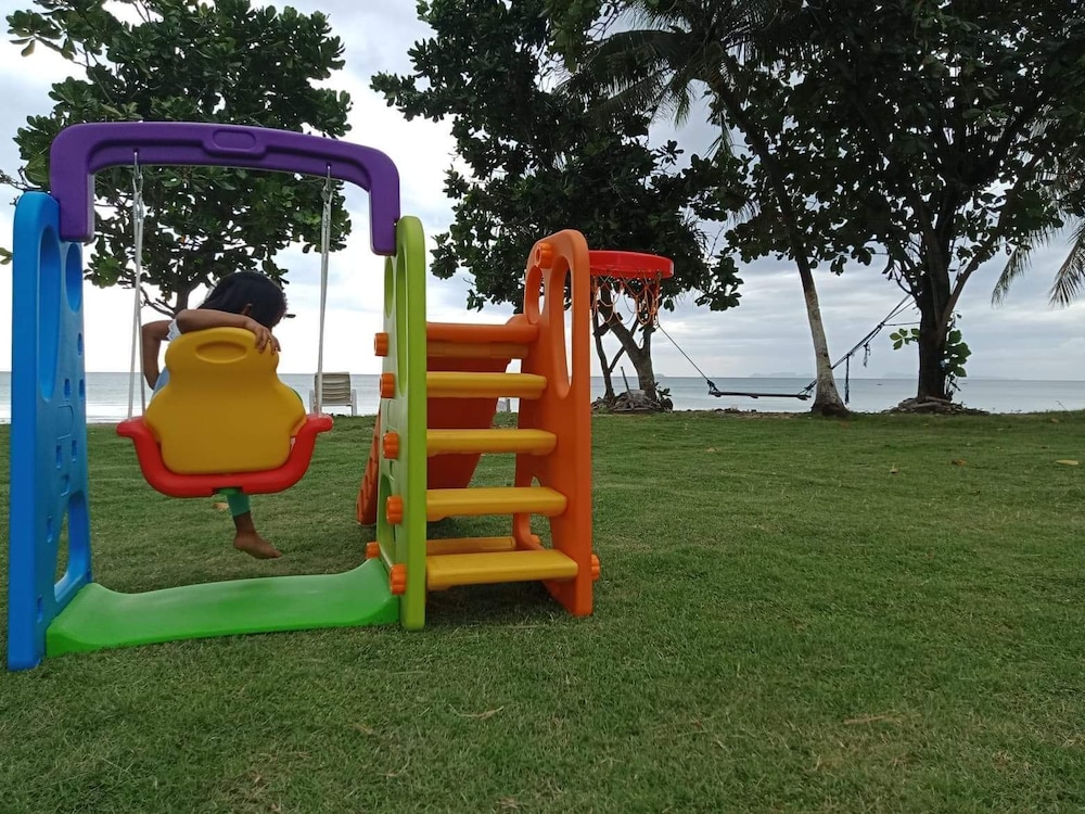 Children's play area - outdoor