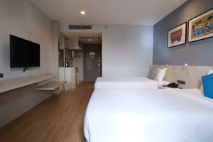 thumbnail: Room