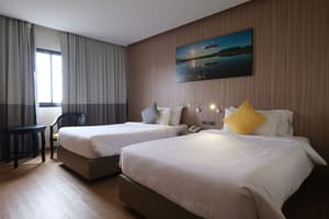 thumbnail: Room