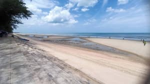 thumbnail: Beach
