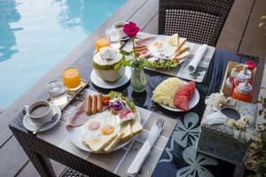 thumbnail: Breakfast meal