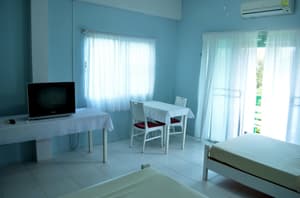 thumbnail: Room amenity