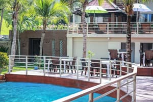 thumbnail: Outdoor pool