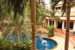 thumbnail: Outdoor pool
