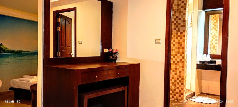Room amenity