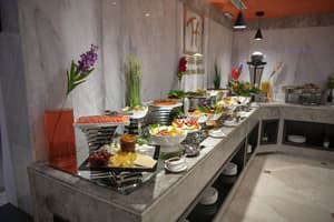 thumbnail: Restaurant