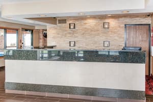 thumbnail: Interior entrance