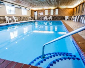 thumbnail: Pool