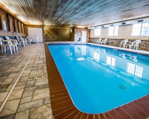 thumbnail: Pool