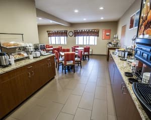 thumbnail: Breakfast area