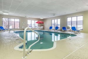 thumbnail: Pool