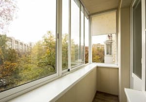 thumbnail: Balcony