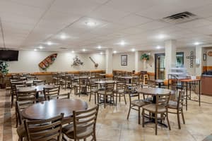 thumbnail: Breakfast area