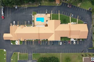 thumbnail: Exterior