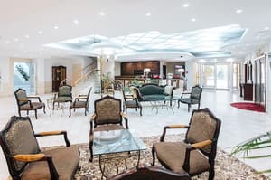 thumbnail: Lobby sitting area