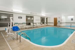 thumbnail: Pool