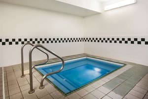 thumbnail: Pool