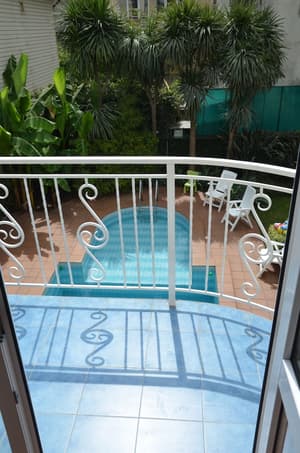 thumbnail: Balcony