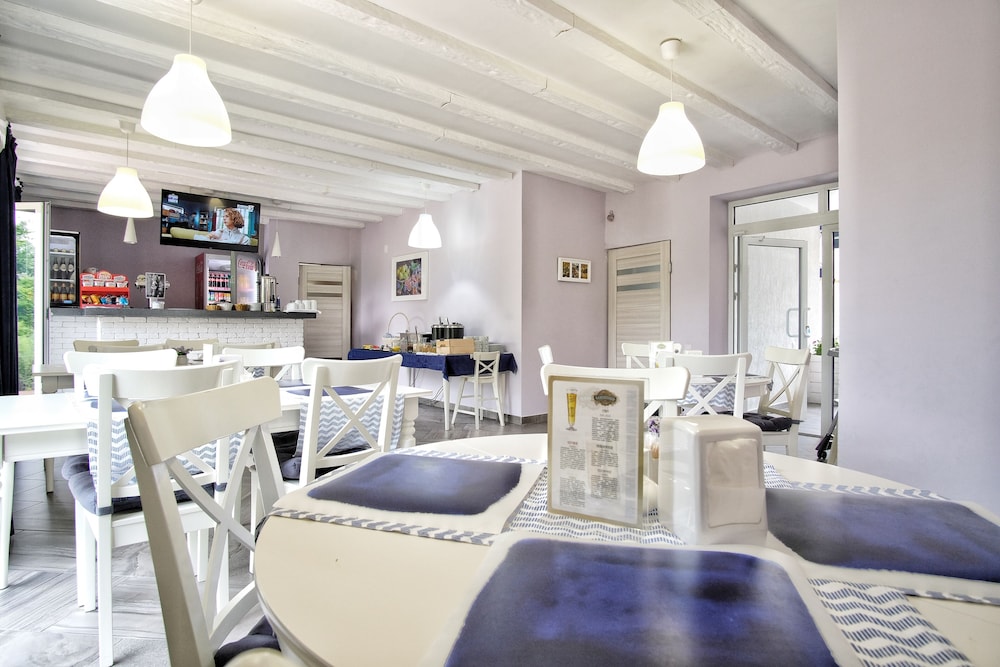 Cafe