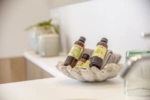 thumbnail: Bathroom amenities