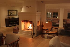 thumbnail: Lounge