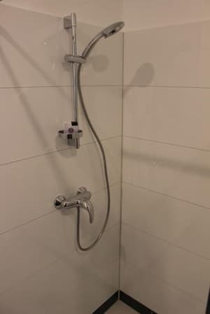 thumbnail: Bathroom shower