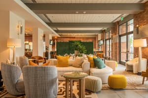 thumbnail: Lobby sitting area