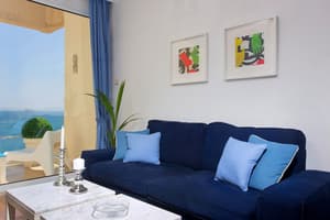 thumbnail: Living room