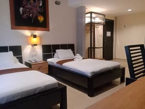thumbnail: Room