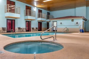 thumbnail: Pool