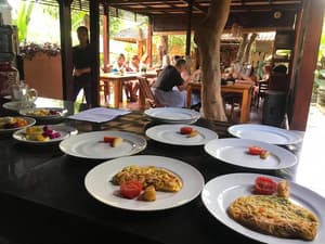 thumbnail: Restaurant