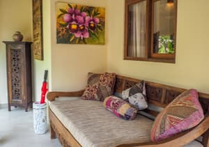 thumbnail: Living area
