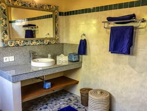 thumbnail: Bathroom sink