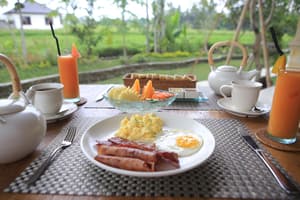 thumbnail: Breakfast meal