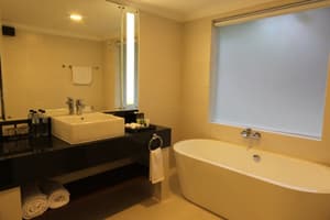 thumbnail: Bathroom