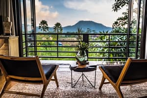 thumbnail: Balcony view