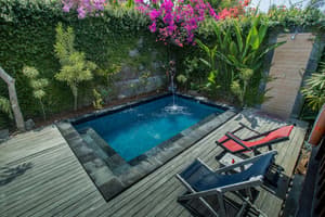 thumbnail: Exterior