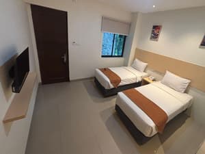 thumbnail: Room