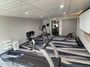 thumbnail: Gym