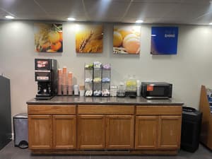 thumbnail: Coffee service