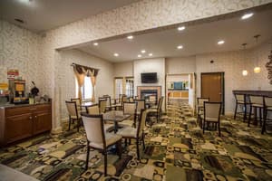 thumbnail: Breakfast area