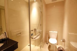 thumbnail: Bathroom