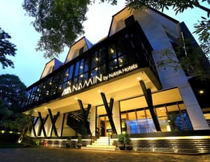 thumbnail: Exterior