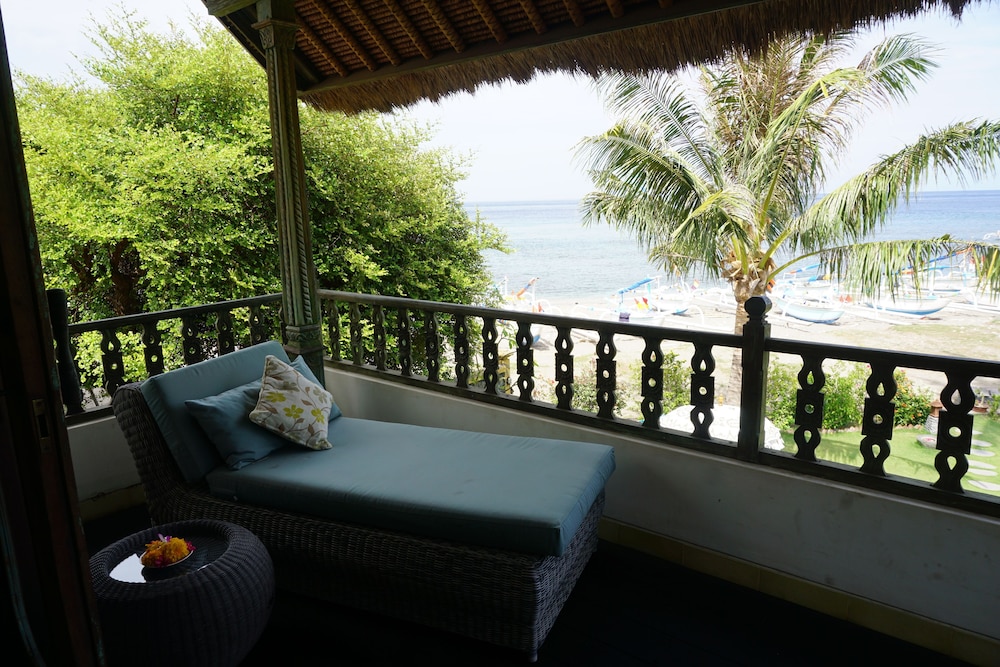 Beach/ocean view